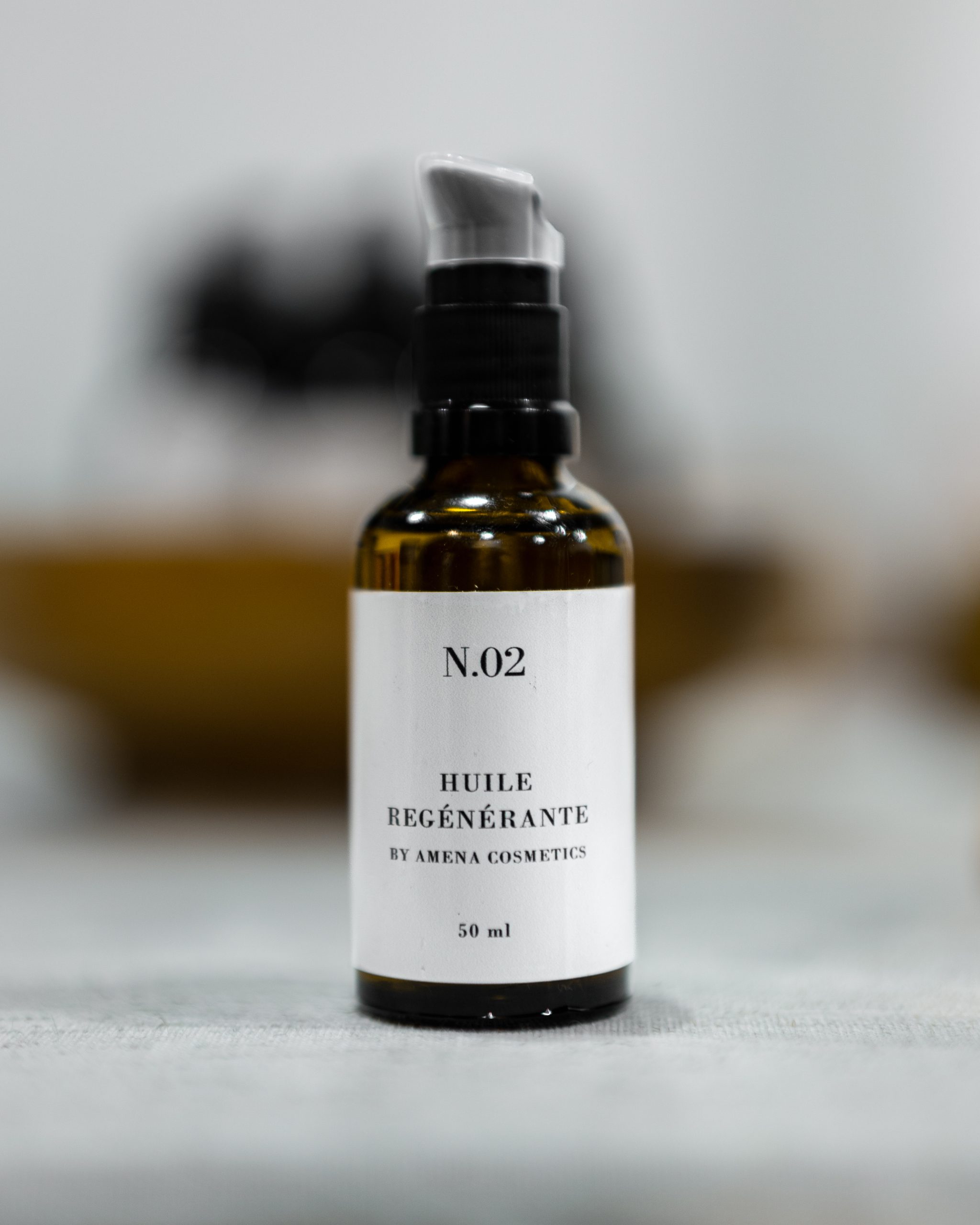 N.02 - Huile Régénérante Visage & Corps – Image 4